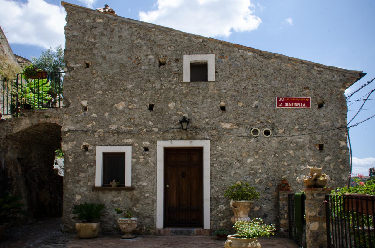 Bed And Breakfast La Sentinella Civita Habitación foto