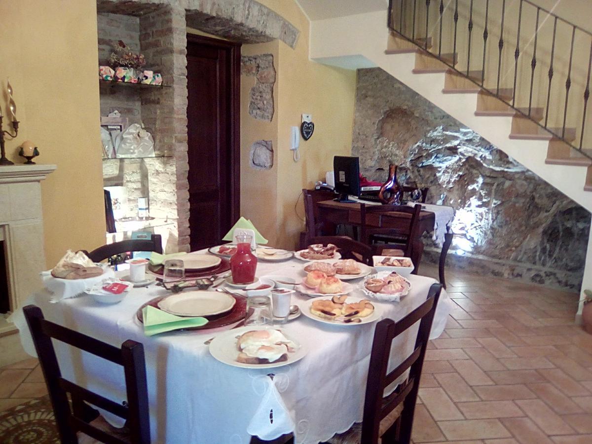 Bed And Breakfast La Sentinella Civita Exterior foto